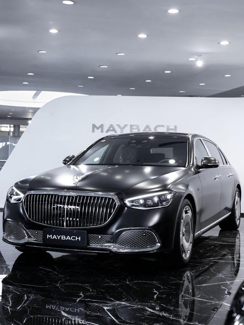 佛山152岚图汽车的售后服务让用户无忧出行，迈巴赫未来的豪华车趋势